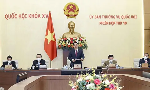 Khai mạc Phiên họp thứ 10 của Ủy ban Thường vụ Quốc hội