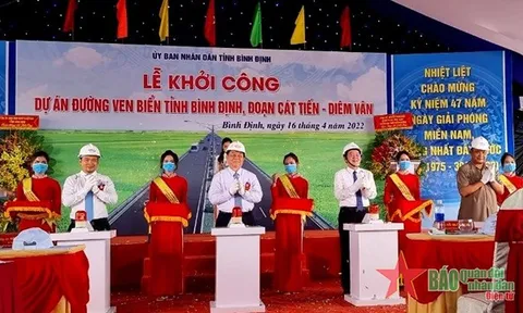 Đồng chí Nguyễn Trọng Nghĩa dự Lễ khởi công tuyến đường ven biển tỉnh Bình Định