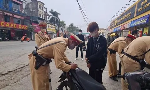 Xảy ra 3 vụ tai nạn giao thông đường bộ nghiêm trọng tại Hà Nội