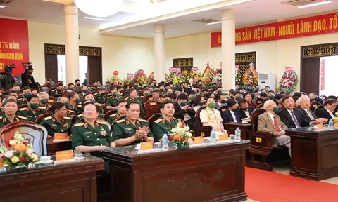 Kỷ niệm 75 năm Ngày truyền thống lực lượng vũ trang tỉnh Nam Định