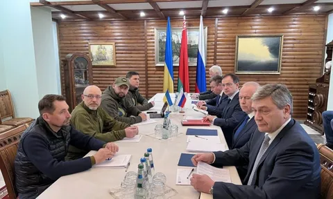 Tổng thống Ukraine đe dọa từ bỏ đàm phán hòa bình với Nga