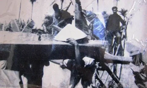 Huyền thoại làng K130
