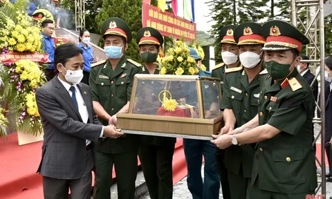 Hà Tĩnh tổ chức trọng thể lễ truy điệu, an táng 11 hài cốt liệt sỹ quân tình nguyện, chuyên gia Việt Nam hy sinh tại Lào