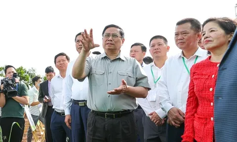 Thủ tướng khảo sát, khởi công một số công trình, dự án lớn tại Hòa Bình, Sơn La