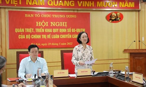 Không ồ ạt đưa cán bộ đi luân chuyển