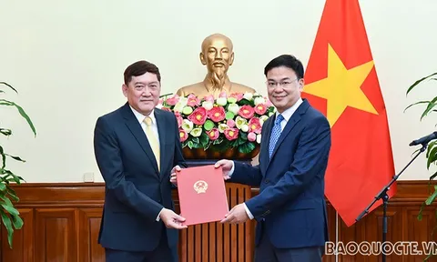 Bổ nhiệm nhân sự, lãnh đạo mới Bộ Công an và Bộ Ngoại giao