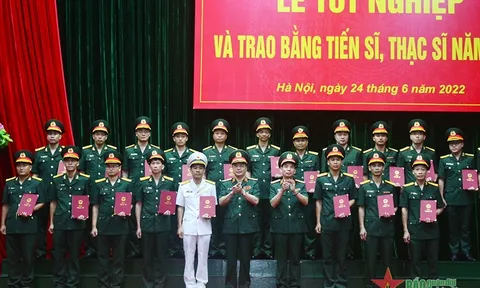 Học viện Kỹ thuật Quân sự trao bằng tiến sĩ, thạc sĩ năm 2022