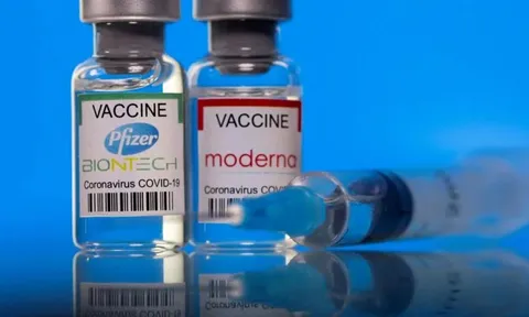 Sắp ra mắt phiên bản vaccine COVID-19 chống được hai biến thể