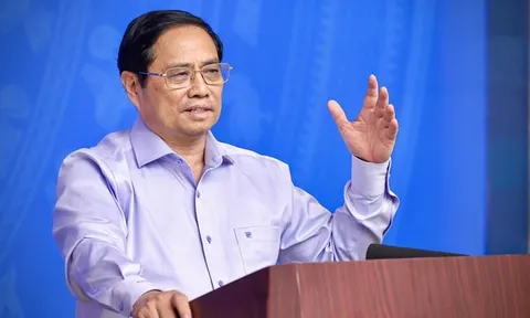 Thủ tướng: Cần có chiến lược phát triển nền công nghiệp chuyển đổi năng lượng