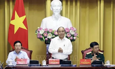 Chủ tịch nước chủ trì họp xây dựng Đề án Tổng kết 10 năm thực hiện Chiến lược bảo vệ Tổ quốc trong tình hình mới