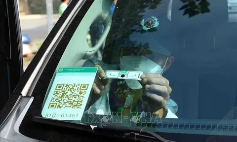Khẩn trương rà soát khắc phục lỗi phát sinh khi áp dụng thu phí tự động không dừng