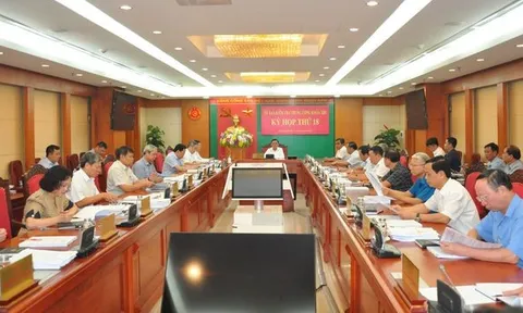 Ủy ban Kiểm tra Trung ương họp kỳ 18, thi hành kỷ luật đảng viên, tổ chức đảng