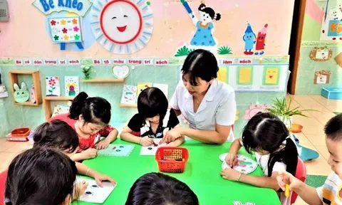 Chính sách hỗ trợ cán bộ quản lý, giáo viên mầm non, nhân viên trong các cơ sở giáo dục ngoài công lập
