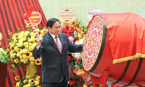 Thủ tướng: Thực hiện 3 cân bằng 'học - chơi - ăn ngủ' cho học sinh tiểu học