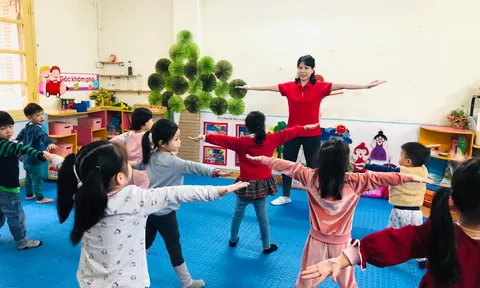 Hà Nội chưa tăng học phí, tiếp tục hỗ trợ trẻ mầm non, học sinh phổ thông