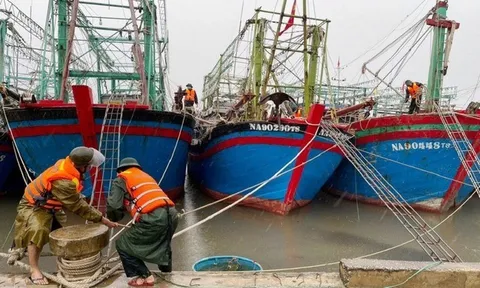 Lập Ban chỉ đạo tiền phương ứng phó với bão số 4
