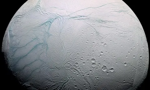 Enceladus - ứng viên sáng giá nhất có sự sống trong hệ Mặt trời