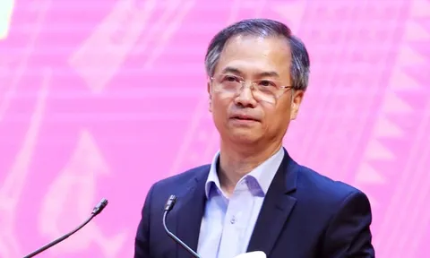 Tiến sĩ Đặng Xuân Thanh phụ trách Viện Hàn lâm Khoa học xã hội Việt Nam