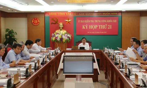 Ủy ban Kiểm tra Trung ương đề nghị Bộ Chính trị xem xét, thi hành kỷ luật Ban cán sự đảng Bộ Giáo dục và Đào tạo