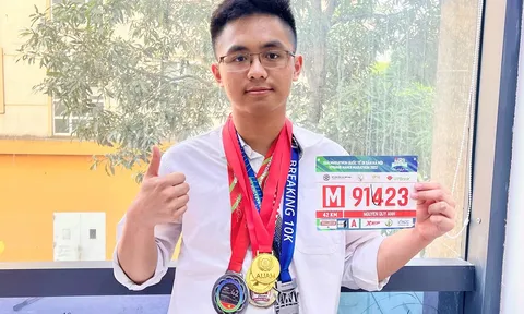 Chân dung nam sinh Hà Nội đạt 9.0 IELTS ngay lần thi đầu