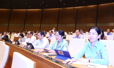 Quốc hội tán thành cao với mục tiêu tăng trưởng GDP 6,5% năm 2023