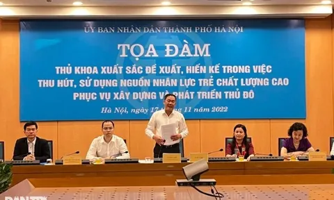 "Nhà không có, thu nhập không đủ sống, không thể tâm huyết đóng góp"