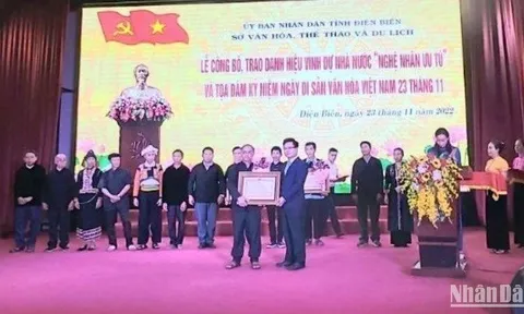 Điện Biên trao quyết định phong tặng danh hiệu “Nghệ nhân Ưu tú”