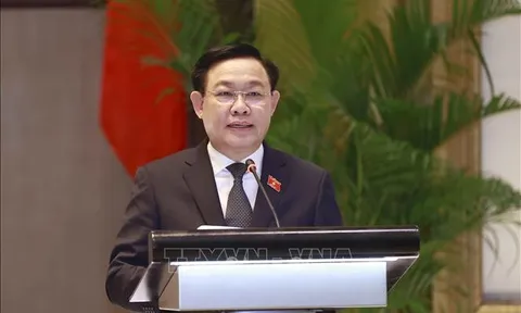 Chủ tịch Quốc hội Vương Đình Huệ dự Diễn đàn đầu tư - thương mại Việt Nam - Philippines