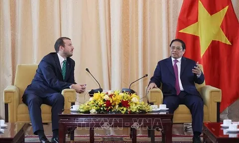 Thủ tướng Phạm Minh Chính: Việt Nam không hy sinh môi trường lấy tăng trưởng kinh tế đơn thuần