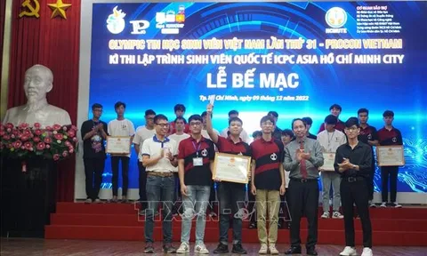 Trao giải Olympic Tin học sinh viên Việt Nam lần thứ 31