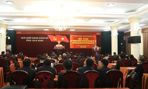 Vùng 1 Hải quân và Ban tuyên giáo 6 tỉnh sơ kết công tác phối hợp tuyên truyền biển, đảo 2 năm (2021- 2022)