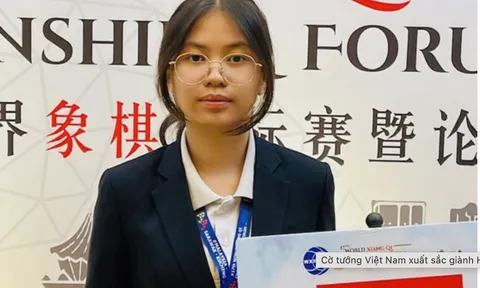 'Cô bé vàng' của làng cờ tướng được đề cử công dân trẻ tiêu biểu