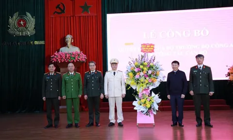 Đại tá Nguyễn Hữu Bình giữ chức vụ Phó Giám đốc Công an tỉnh Bắc Giang