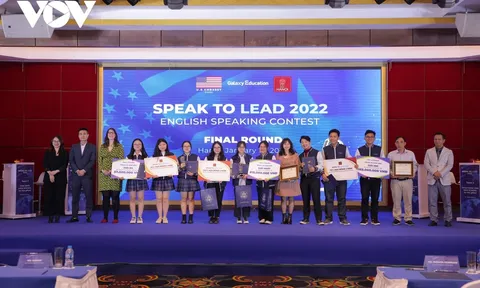 Học sinh Nghệ An giành giải quán quân Cuộc thi Hùng biện tiếng Anh toàn quốc