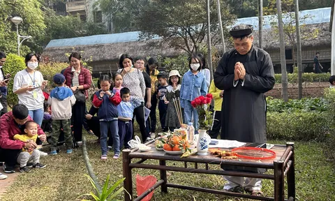 Tuổi trẻ Thủ đô trải nghiệm Tết Việt vùng Kinh Bắc
