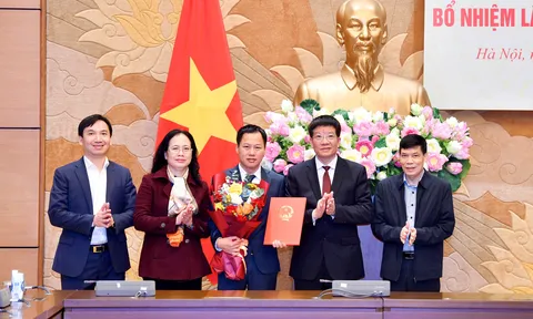 Kiện toàn nhân sự mới tại Văn phòng Quốc hội, Ngân hàng Nhà nước
