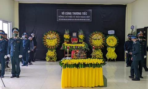 Đẫm lệ lễ tang phi công Trần Ngọc Duy hy sinh khi làm nhiệm vụ