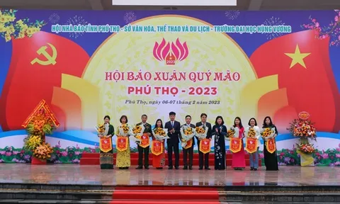 Phú Thọ: Khai mạc Hội báo Xuân Quý Mão 2023