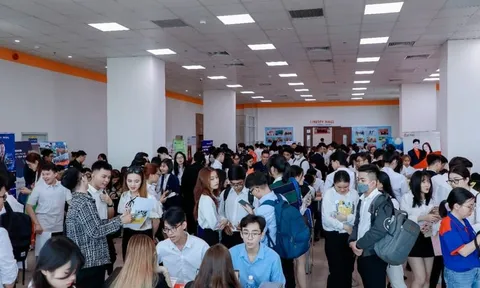 ‘Từ giảng đường đến khởi nghiệp’ kết nối nhà trường, doanh nghiệp với sinh viên