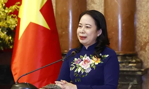 Quyền Chủ tịch nước gặp mặt, tri ân các thầy thuốc