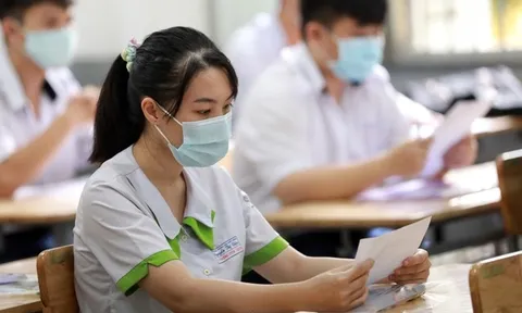 Nhận định về đề thi minh họa tốt nghiệp THPT 2023, dự kiến sẽ có "mưa" điểm cao