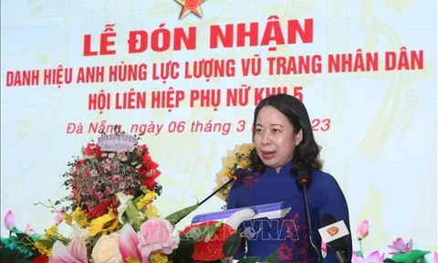 Xây dựng người phụ nữ Việt Nam thời đại mới đầy hoài bão và khát vọng