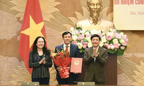 Kiện toàn nhân sự mới tại Văn phòng Quốc hội, VKSND tối cao