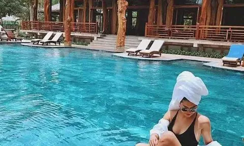 Nhan sắc nữ tiếp viên trưởng có gia thế hoàng tộc đang gây bão MXH