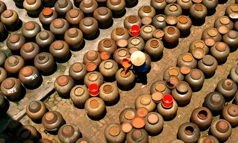 Làng cổ Cự Đà với nghề làm tương, miến trứ danh