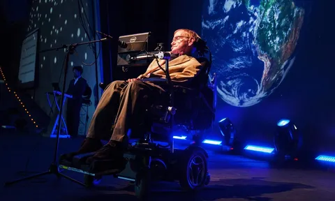 Giải mã Nghịch lý “thông tin lỗ đen” của Stephen Hawking