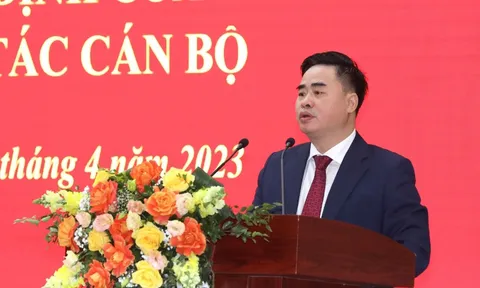 Ông Phạm Minh Tuấn giữ chức Phó Tổng Biên tập phụ trách Tạp chí Cộng sản