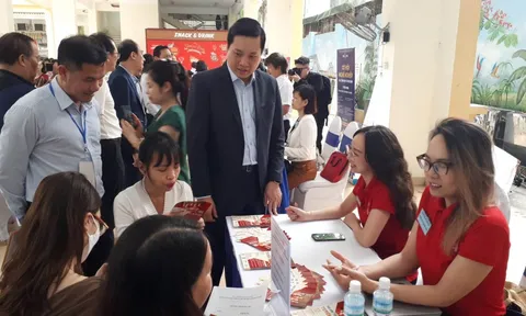 Xu hướng nâng chất lượng trên thị trường việc làm