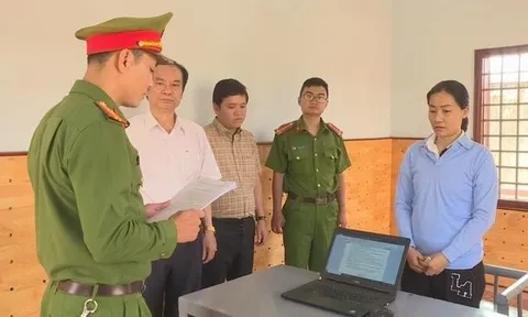 Đắk Lắk: Khởi tố 2 đối tượng chiếm đoạt gần 1 tỉ đồng liên quan vụ Việt Á