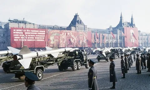 Hồ sơ mật: Cuộc tập trận suýt khơi mào cho chiến tranh hạt nhân - Chiến tranh thế giới thứ ba